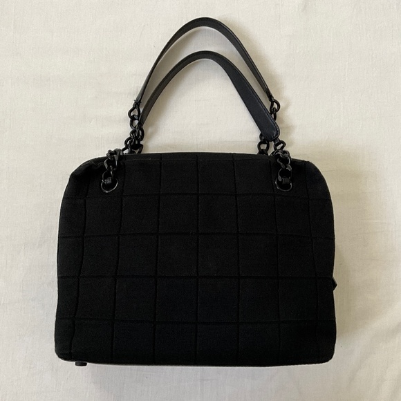 CHANEL Vintage Jersey Square Quilt Shoulder Tote Black - Picture 2 of 15